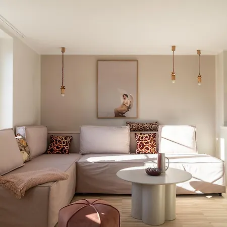 Apartment Rentplanet - Rynek
