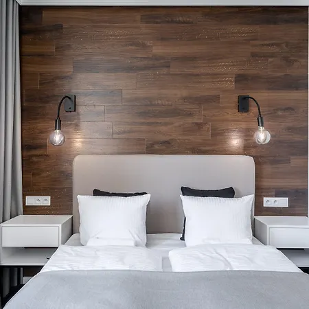 Rentplanet - Rynek Apartment *