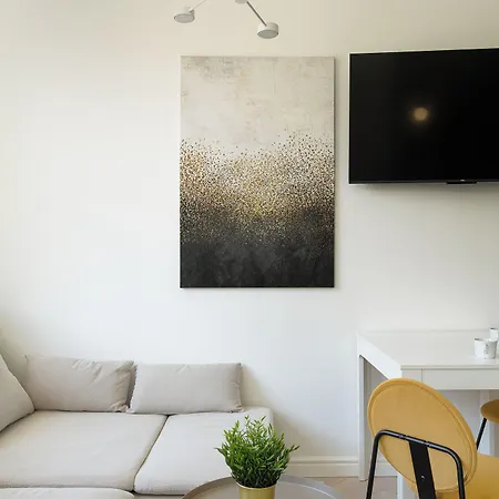 Rentplanet - Rynek Apartment *